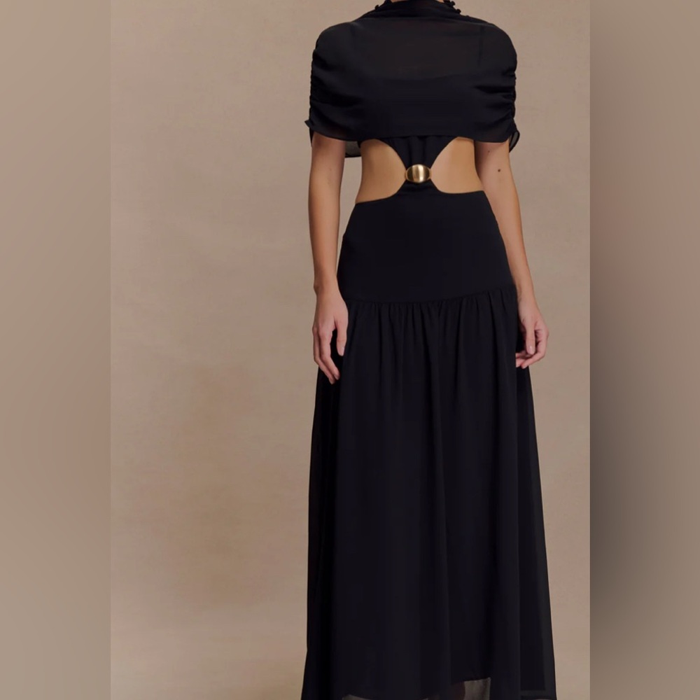 Elegant Black Maxi Skirt - Picture 6 of 6